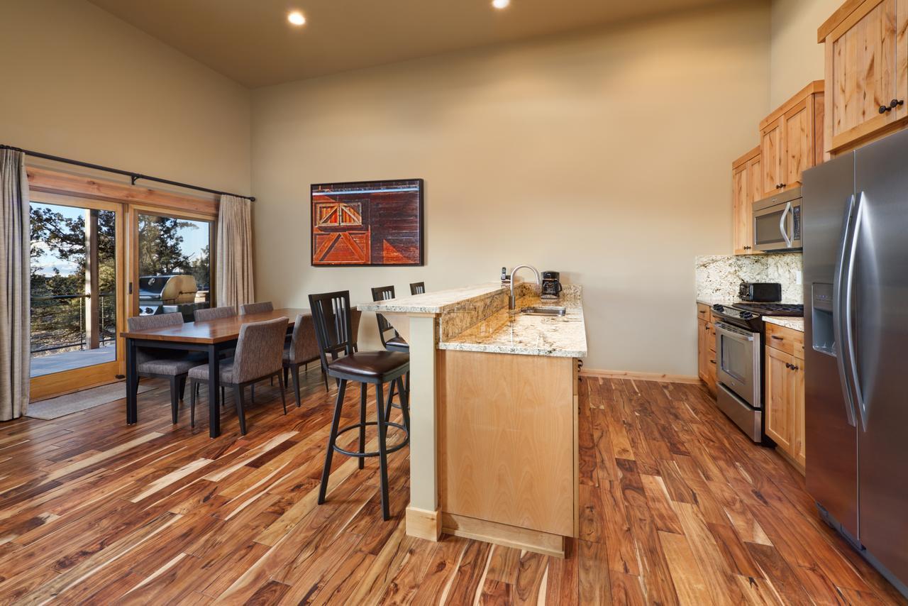 Отель Brasada Ranch Powell Butte Экстерьер фото